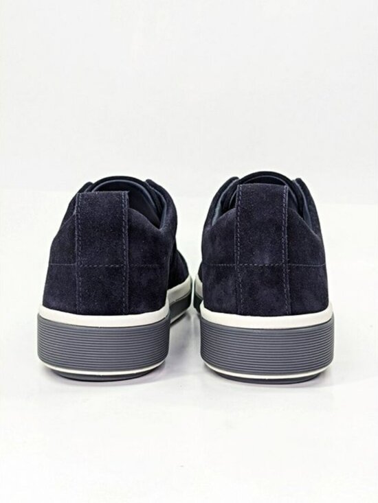 Vince Ranger Men\'s Navy Coastal Suede Slip-On Sneaker Size 9 (MSRP $250)